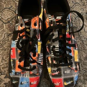 Nike Canvas Sneakers